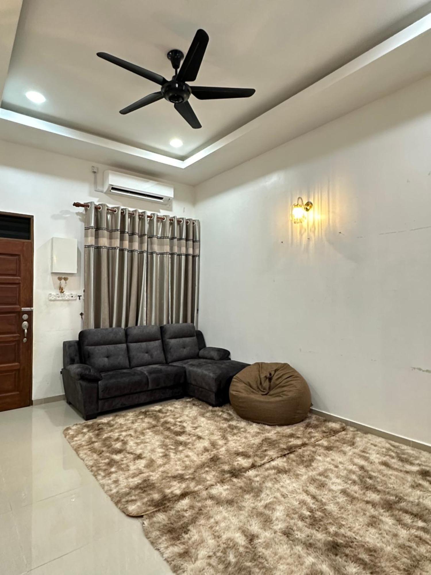 Sara Homestay Kuala Terengganu Luaran gambar